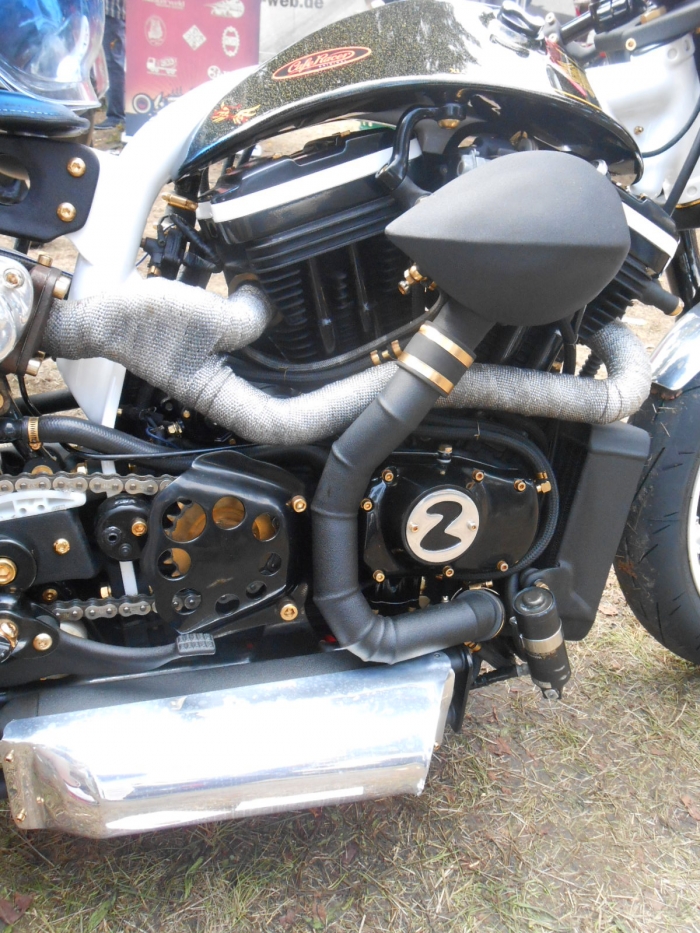 Glemseck 101 cafe racer sprint 2015 motorcycle tour - 